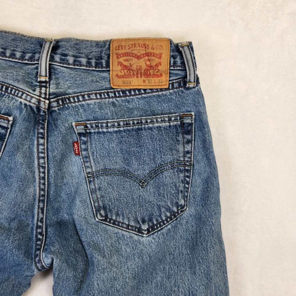 Levis strauss authentic